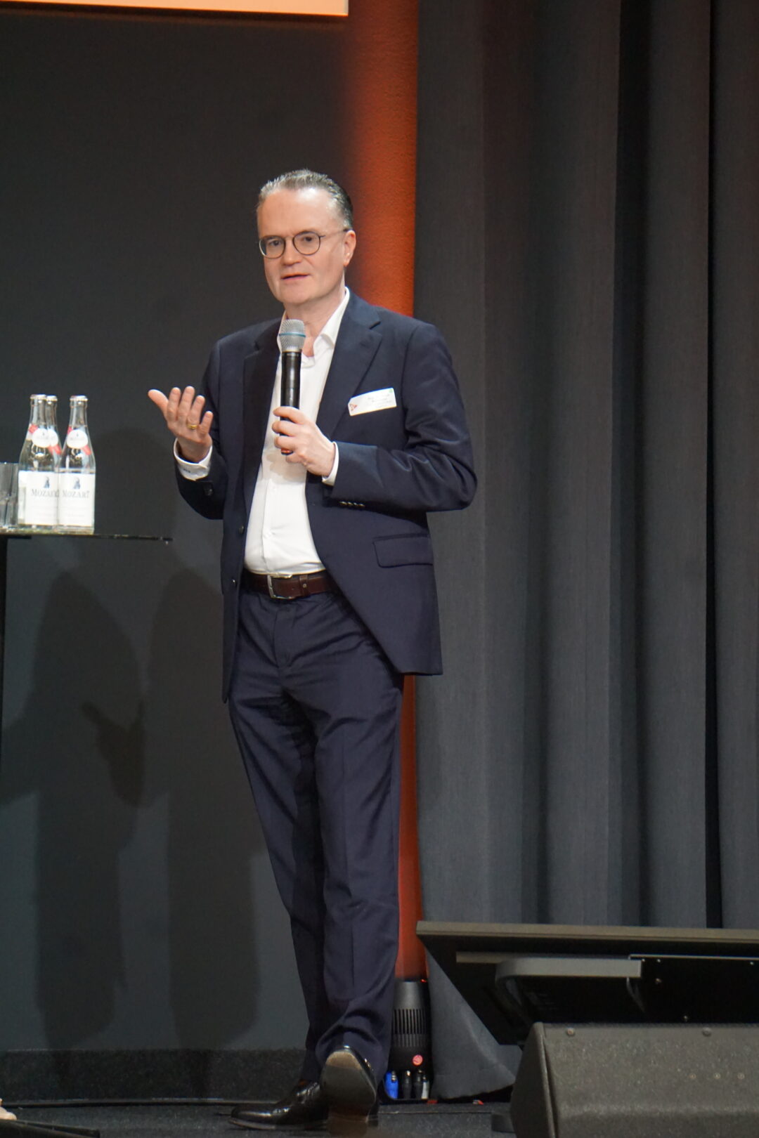 Prof. Markstaller UKA