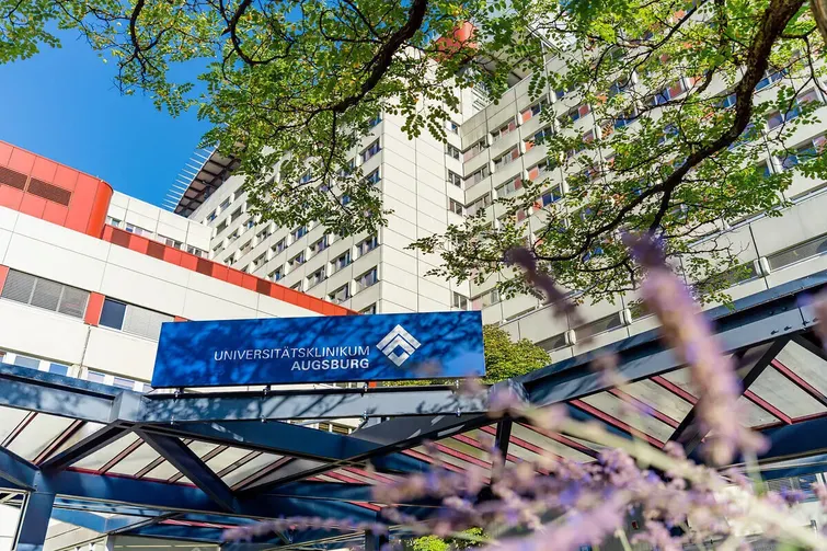 Uniklinikum Augsburg Eingang