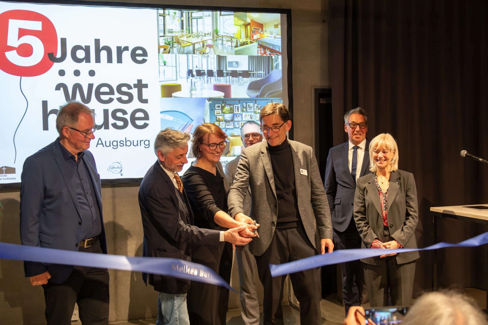 Gerhard Hab, Meike Weickel, Raúl Huerga-Kanzler zerschneiden ein Eröffnungsband